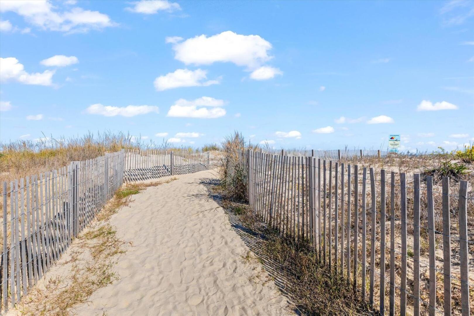 Surf Village 13 Townhouse Ошен Сити Экстерьер фото